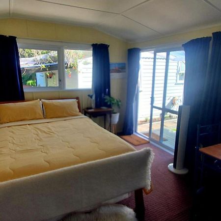 Waikanae Studio B&B Eksteriør billede